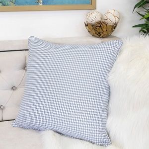 NWOT Pillow Cover - Blue Houndstooth 20x20